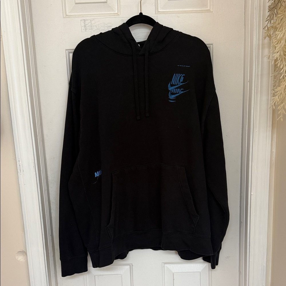 Nike Men's Black Hoodie with Multicolored Logos XXL